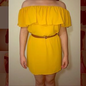 Over the shoulder Yellow dress